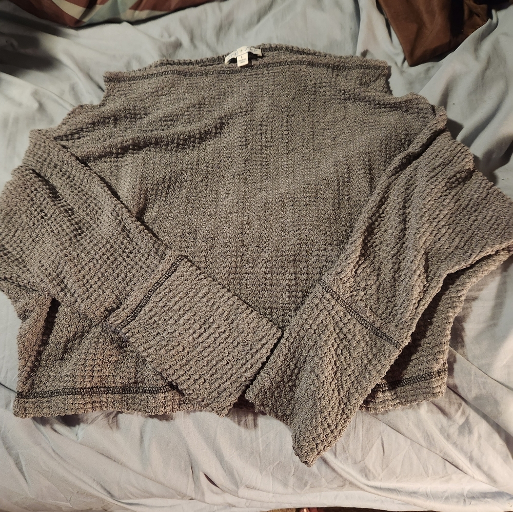 Sweatshirts - Picture 3 of 5